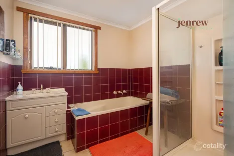 Property photo of 19 Epsom Road Penguin TAS 7316