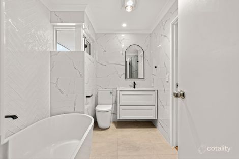 Property photo of 32 Pursuit Close Middle Swan WA 6056