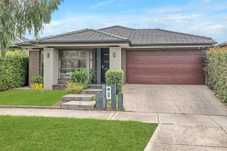 Property photo of 18 Attunga Grove Werribee VIC 3030
