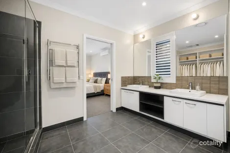 Property photo of 18 Attunga Grove Werribee VIC 3030