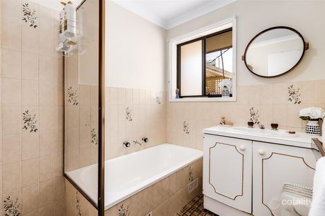 2 Tripoli Rd, Happy Valley, SA 5159