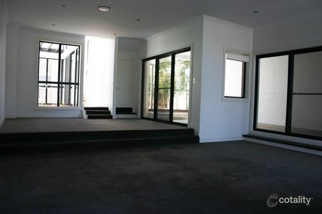 Property photo of 27/1-5 Parkside Crescent Campbelltown NSW 2560