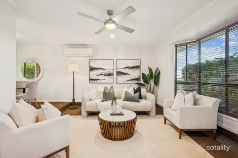 14 Edwards Dr, Albany Creek, QLD 4035