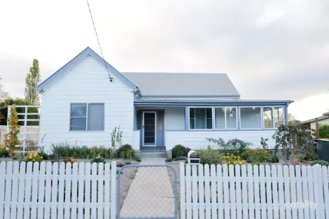 394 Rouse St, Tenterfield, NSW 2372