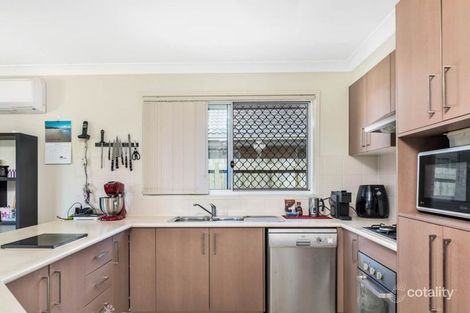 Property photo of 21 Dewdrop Place Ningi QLD 4511