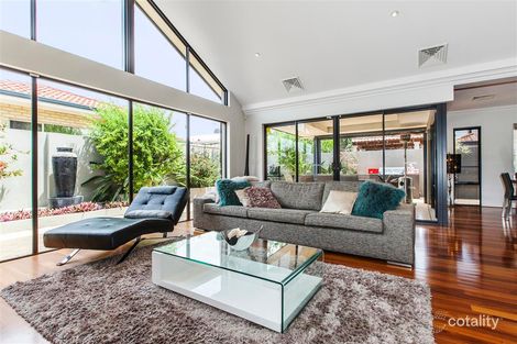 Property photo of 39 Gentilli Way Salter Point WA 6152