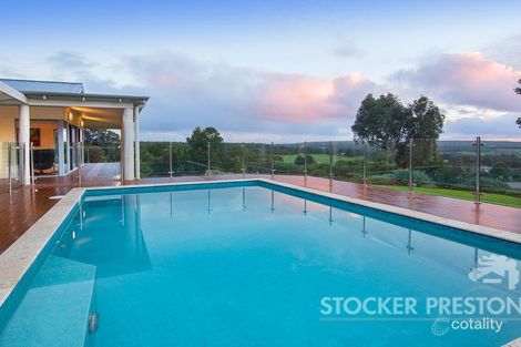 19 Robert Donald Hts, Yallingup, WA 6282