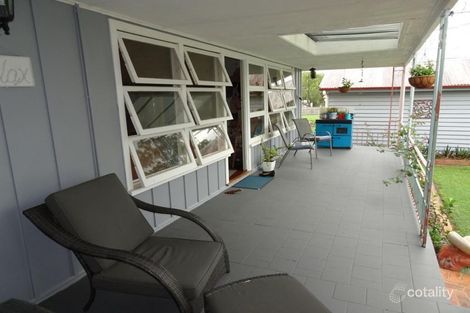 Property photo of 21 Park Road Crows Nest QLD 4355