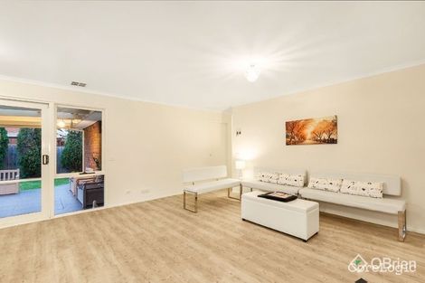 Property photo of 37 Reita Avenue Wantirna South VIC 3152