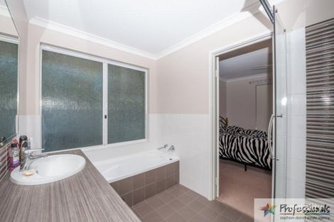 Property photo of 2/60 Mindalong Close South Bunbury WA 6230