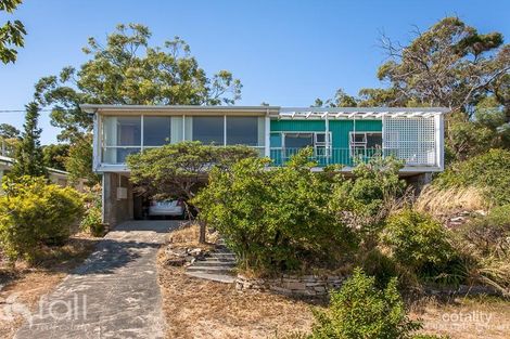 Property photo of 106 Derwent Avenue Lindisfarne TAS 7015