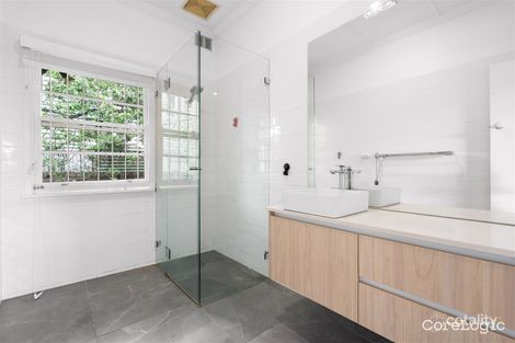Property photo of 32 Arrowsmith Street Camp Hill QLD 4152