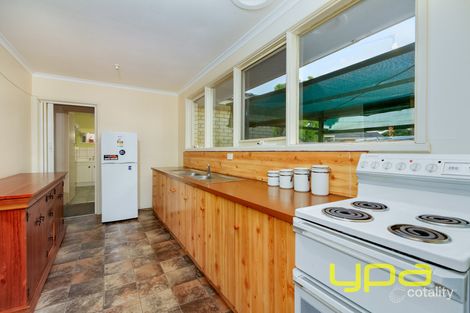 Property photo of 40 Quail Crescent Melton VIC 3337