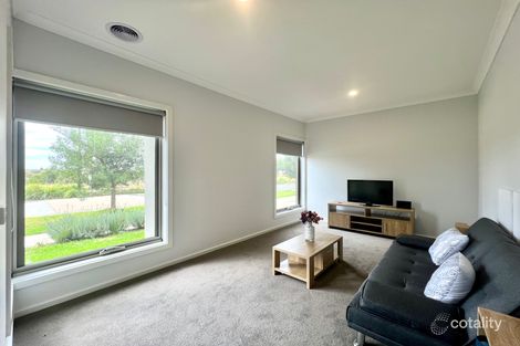 Property photo of 81 Cascade Drive Aintree VIC 3336