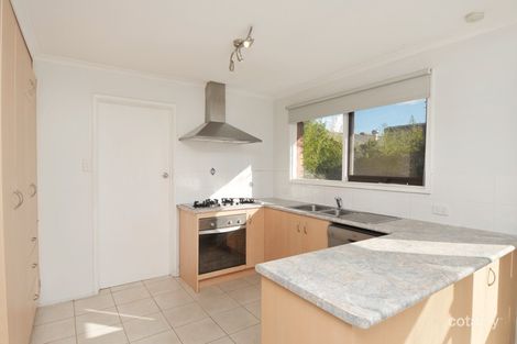 Property photo of 2/177 Porter Road Heidelberg Heights VIC 3081