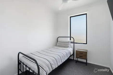 Property photo of 361 Lakedge Avenue Berkeley Vale NSW 2261