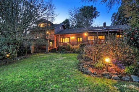 Property photo of 14 Old Coonara Road Olinda VIC 3788