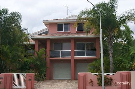 7 Kevin Ct, Miami, QLD 4220