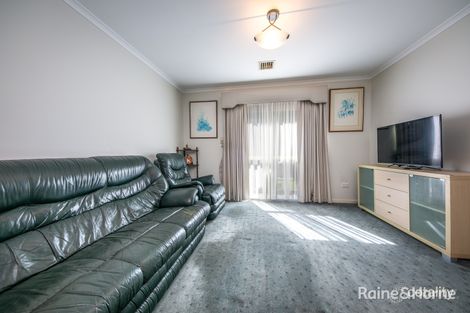 Property photo of 1 Sorbonne Drive Sunbury VIC 3429