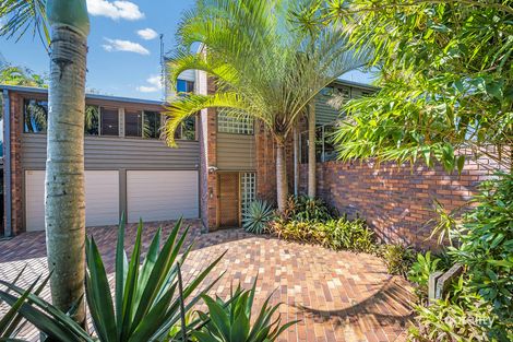 Property photo of 16 Tad Street Kenmore QLD 4069