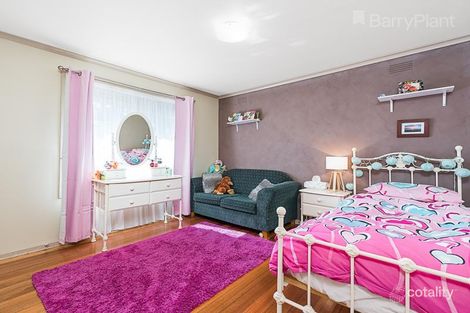 34 Lydford Rd, Ferntree Gully, VIC 3156