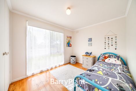 Property photo of 6 Wilam Court Cranbourne VIC 3977