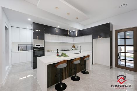 Property photo of 7 Mallard Street Whitlam ACT 2611