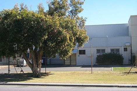 92 Kurnall Rd, Welshpool, WA 6106