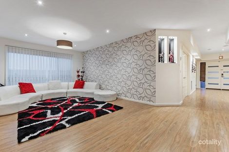 Property photo of 7 Kanooka Grove Meadow Heights VIC 3048