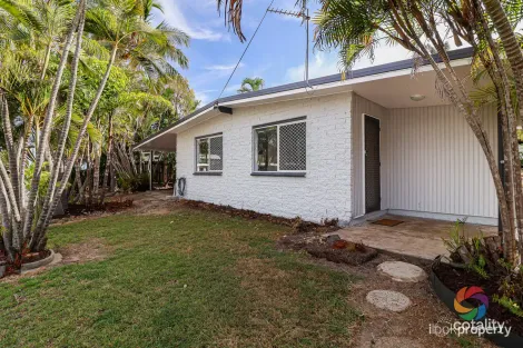 Property photo of 21 Oxley Drive South Gladstone QLD 4680