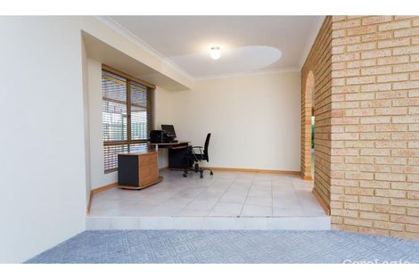 Property photo of 9 Derby Close Warnbro WA 6169