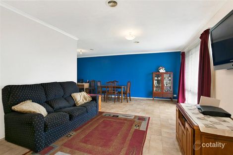 Property photo of 18 Lake View Drive Narre Warren South VIC 3805