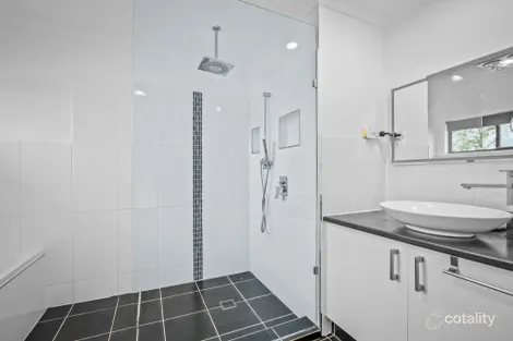 Property photo of 16 The Zenith Nerang QLD 4211