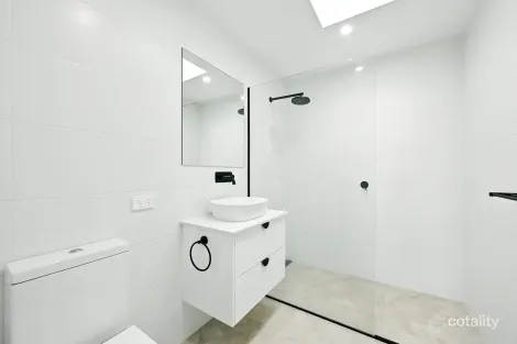 Property photo of 2 Carlyle Avenue Thrumster NSW 2444