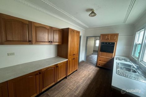 Property photo of 4 Desmond Street Merrylands NSW 2160