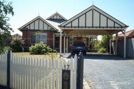 17 Nicole Ct, Skye, VIC 3977