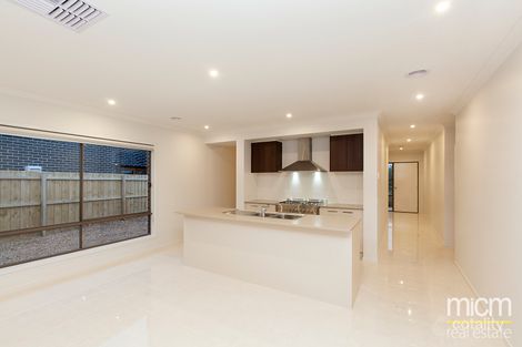 Property photo of 46 Honolulu Drive Point Cook VIC 3030