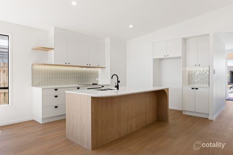 Property photo of 5 Girraween Crescent Banya QLD 4551