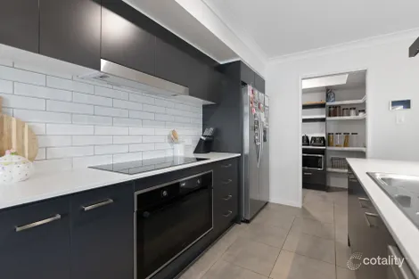Property photo of 31 Columbine Crescent Caboolture QLD 4510