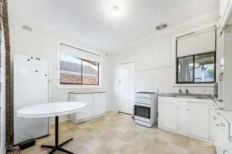 Property photo of 9 Sullivan Street Bellfield VIC 3081