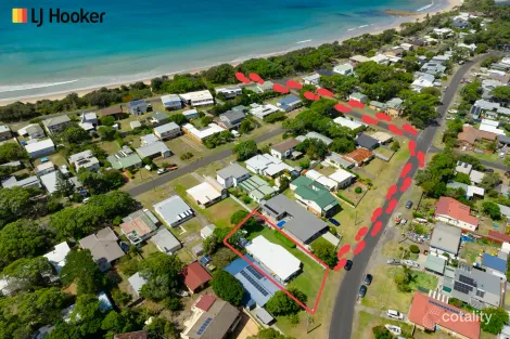 17 Nowra Rd, Currarong, NSW 2540