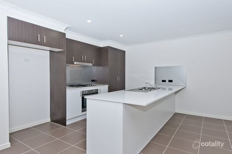 Property photo of 2/49 Hughes Road East Dakabin QLD 4503