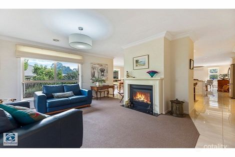 Property photo of 51 Windhaven Drive Warragul VIC 3820