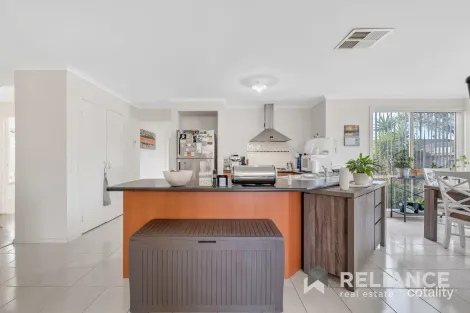 Property photo of 1 Saffron Place Point Cook VIC 3030