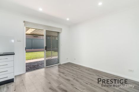 Property photo of 14 Tamworth Crescent Hoxton Park NSW 2171