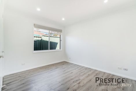 Property photo of 14 Tamworth Crescent Hoxton Park NSW 2171