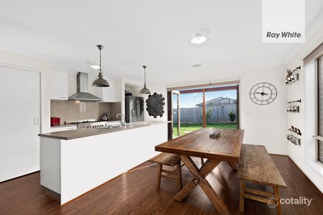 Property photo of 12 Belleview Crescent Beveridge VIC 3753