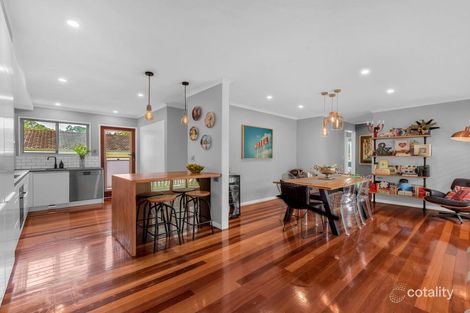 Property photo of 170 Englefield Road Oxley QLD 4075