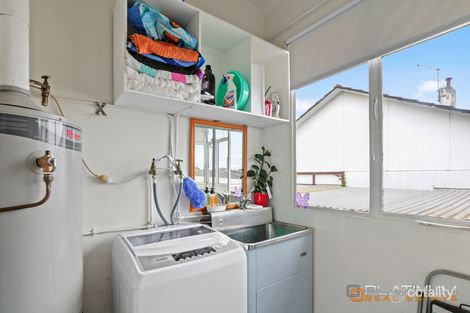 Property photo of 68 Power Road Doveton VIC 3177