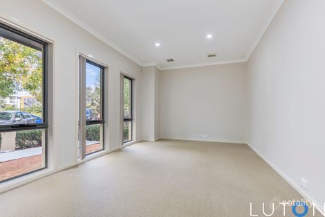 Property photo of 20 Eckley Street Gungahlin ACT 2912